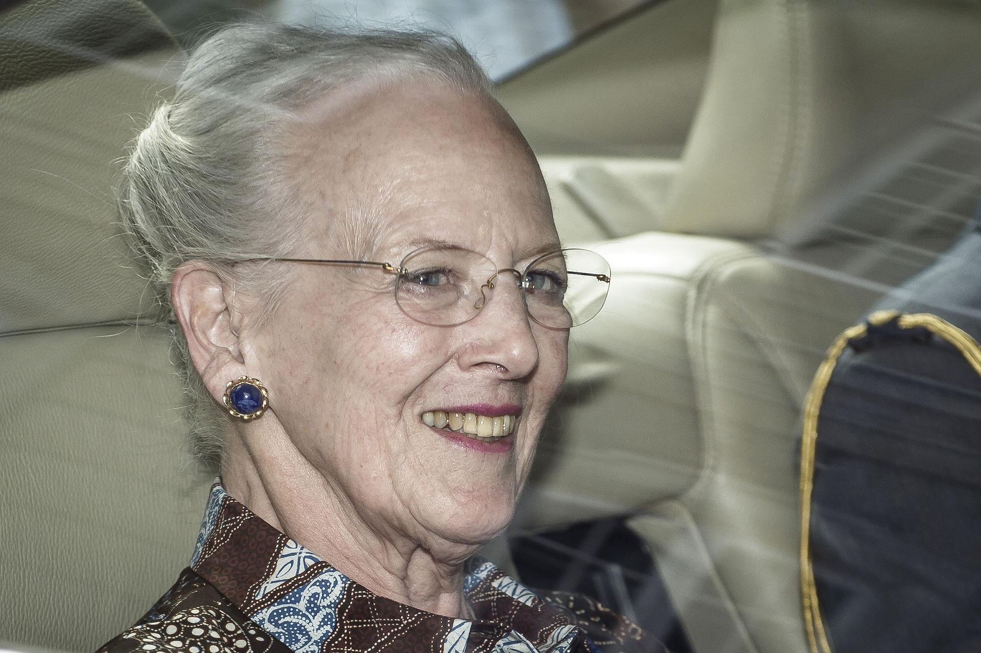 dybtgående Er deprimeret Kortfattet Lønforhøjelse til dronning Margrethe: Så meget får hun